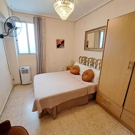 Exterior De Tres Apartamento
